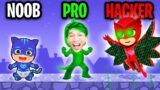 NOOB vs PRO vs HACKER In PJ MASKS MOONLIGHT HEROES! (SECRET SUPER LEVELS!)