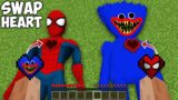 What if I SWAP THE HEART OF SPIDER MAN AND HUGGY WUGGY in Minecraft ? SUPERHEROES HEART UPGRADE !