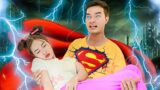 OH NO !! I Don't Like Superman Boyfriend – FNF vs Squid Game Real Life – Banana TV